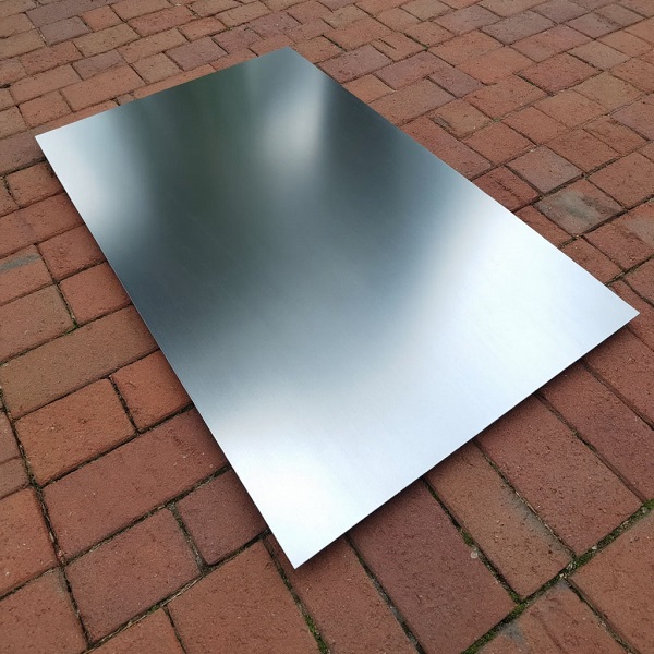 Лист танталовый